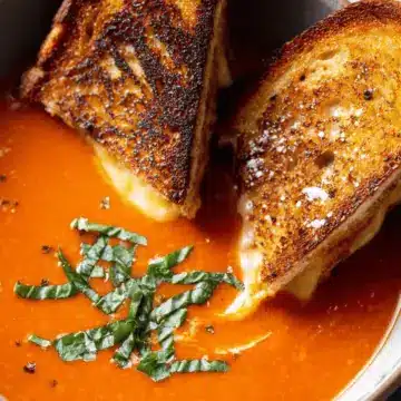 Easy Tomato Soup With Grilled Cheese