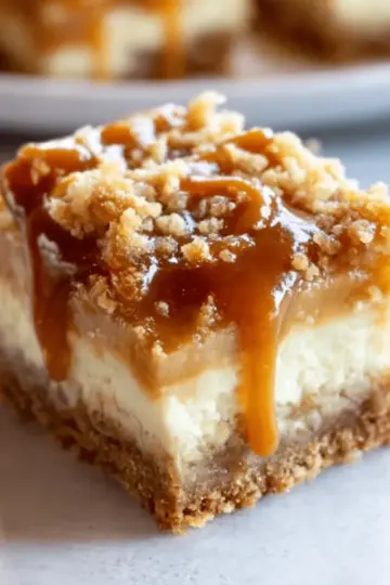 Caramel Apple Cheesecake Bars