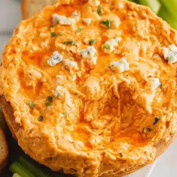 Slow Cooker Buffalo Chicken Dip