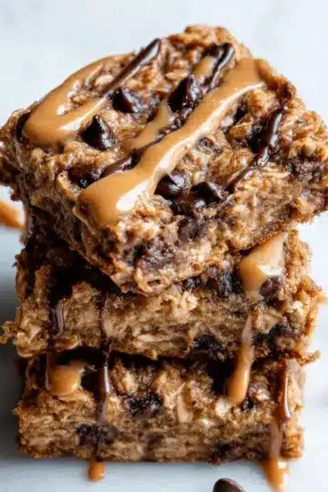 Peanut Butter Banana Chocolate Chip Oatmeal Bars