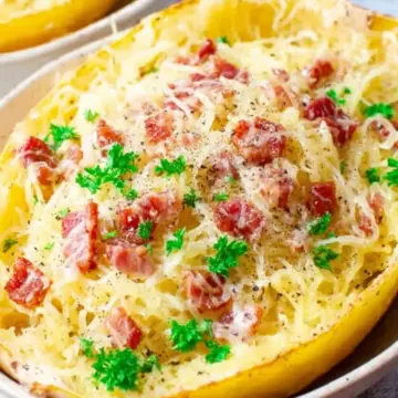 Keto Spaghetti Squash Carbonara