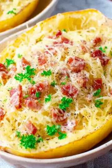 Keto Spaghetti Squash Carbonara