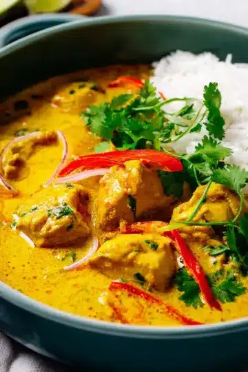 Mango chicken curry