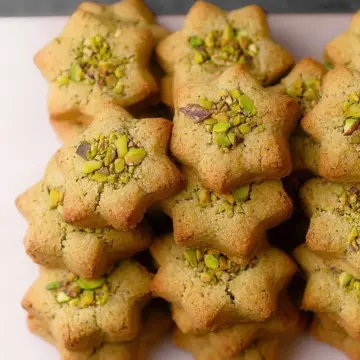 Persian Chickpea Cookies with Pistachio (Nan-e Nokhodchi)