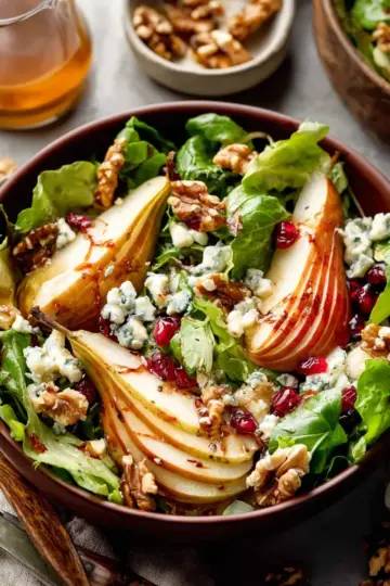 Pear and Blue Cheese Walnut Salad