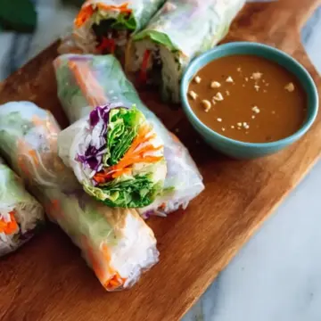 Fresh Spring Rolls with Peanut Sauce