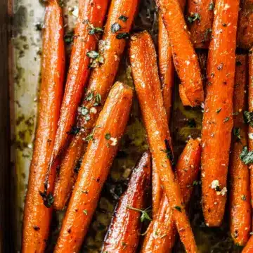 Balsamic Roasted Carrots