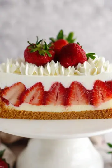 Strawberry Shortcake Cheesecake