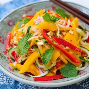 Thai mango salad