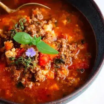 Mediterranean Ground Beef and Cauliflower Soup
