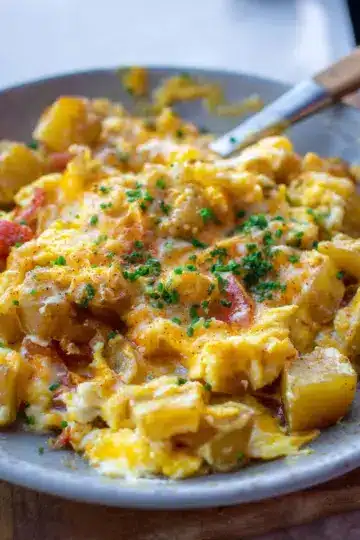 Cheesy Potato Egg Scramble