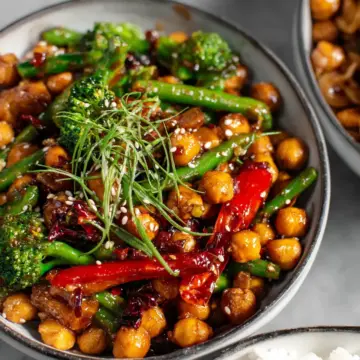 General Tso’s Chickpea Stir Fry